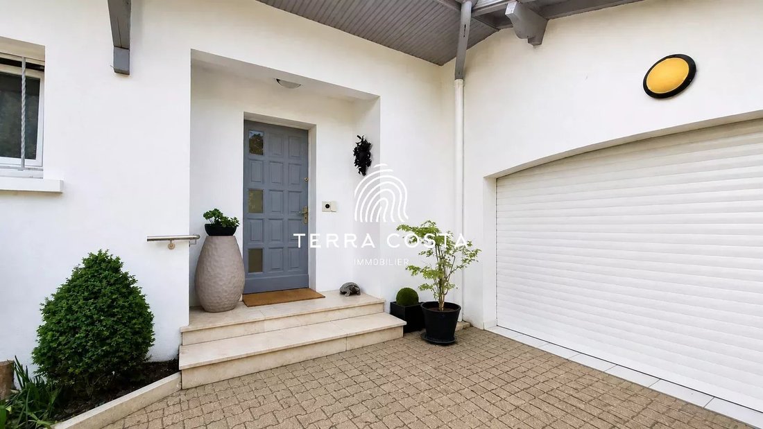 House in Anglet, Nouvelle-Aquitaine, France 3 - 18506975