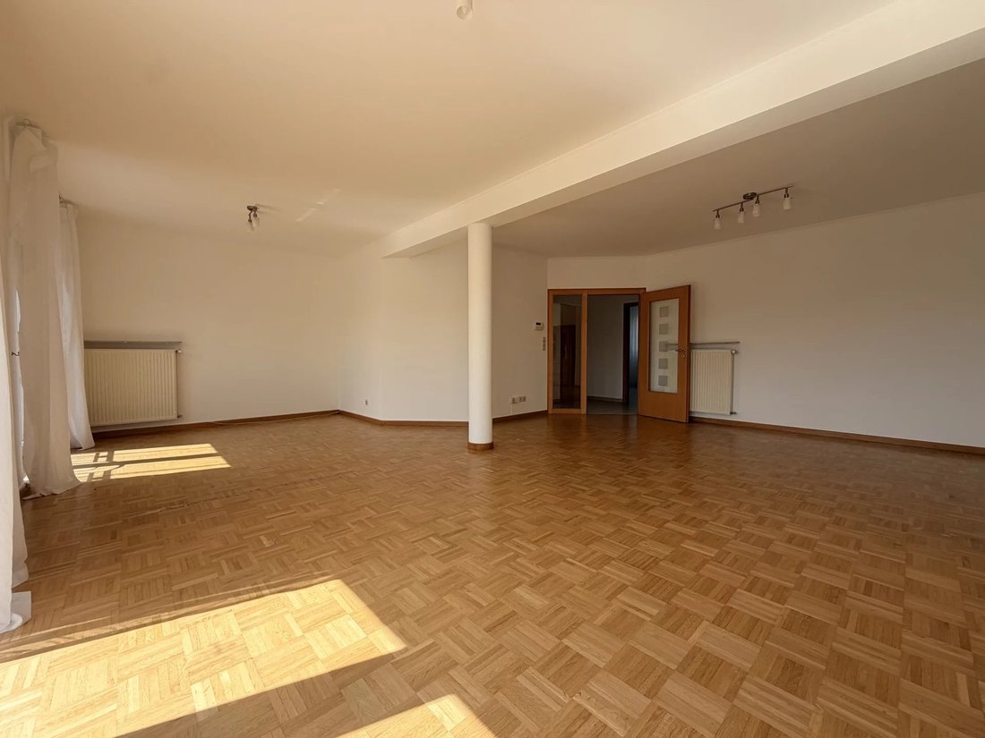 Apartment in Strassen, Luxembourg District, Luxembourg 2 - 18507046