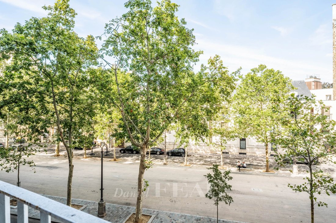 Apartment in Ecole Militaire, Paris 7e Arrondissement, Paris 4 - 18506820