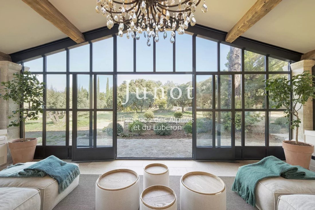 Country House in Gordes, Provence-Alpes-Côte d'Azur, France 1 - 18506983