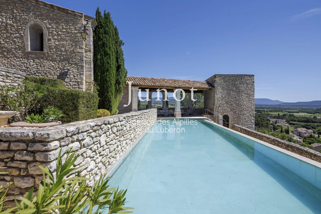 Estate in Joucas, Provence-Alpes-Côte d'Azur, France 5 - 18506955