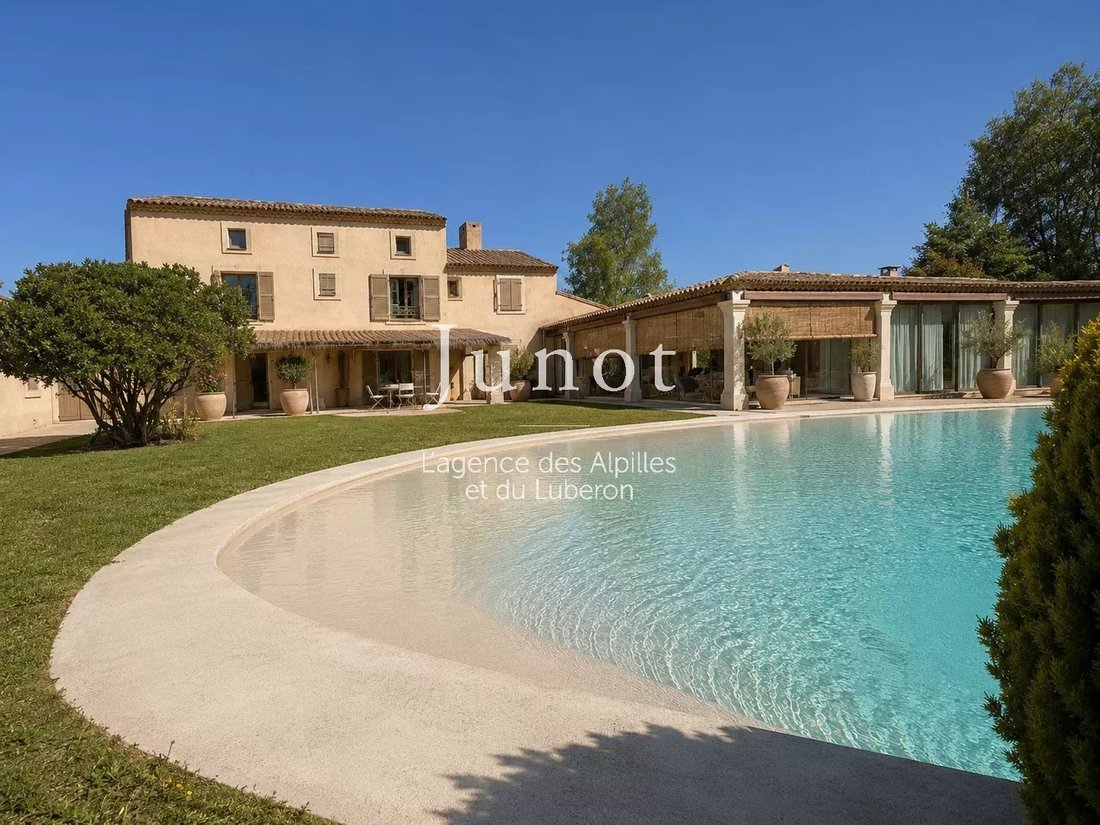 Casa a Roussillon, Provenza-Alpi-Costa Azzurra, Francia 1 - 18507042