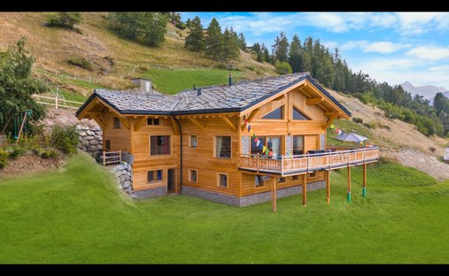 Casa a Saint-Martin, Vallese, Svizzera 1