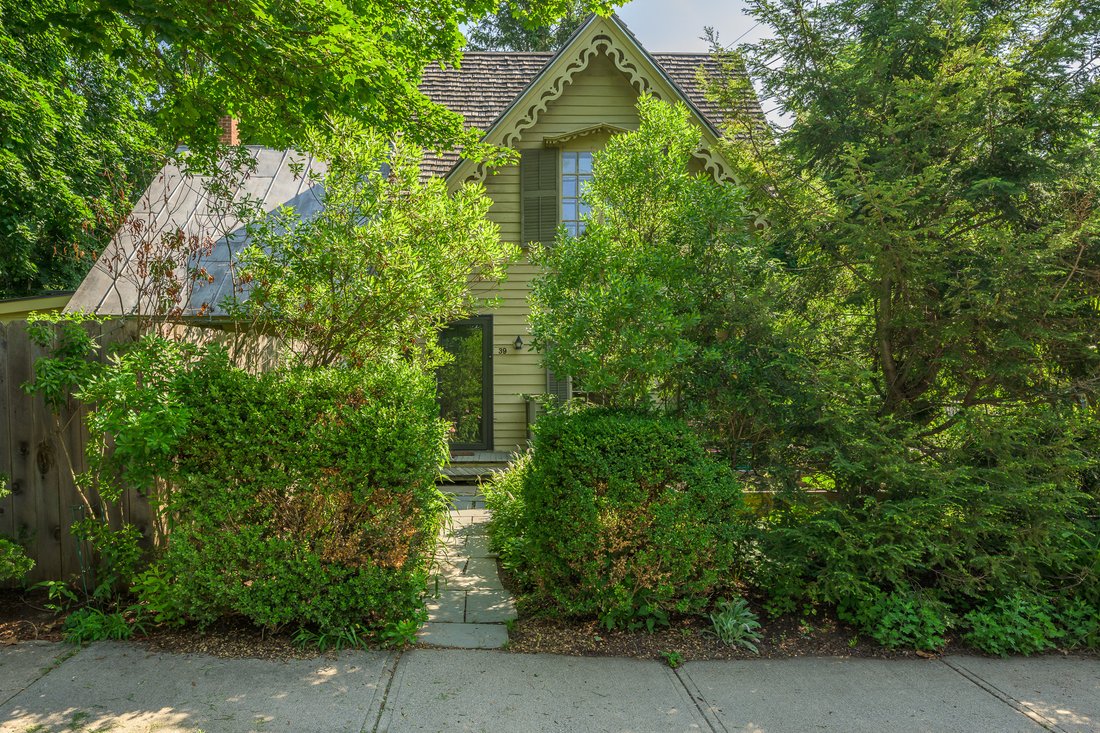 House in Kinderhook, New York, United States 4 - 18506878