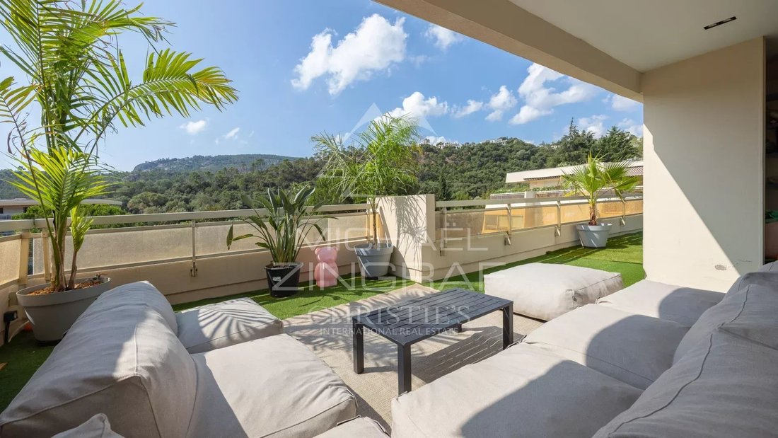 Apartamento en Mandelieu-la-Napoule, Provenza-Alpes-Costa Azul, Francia 1 - 17154569