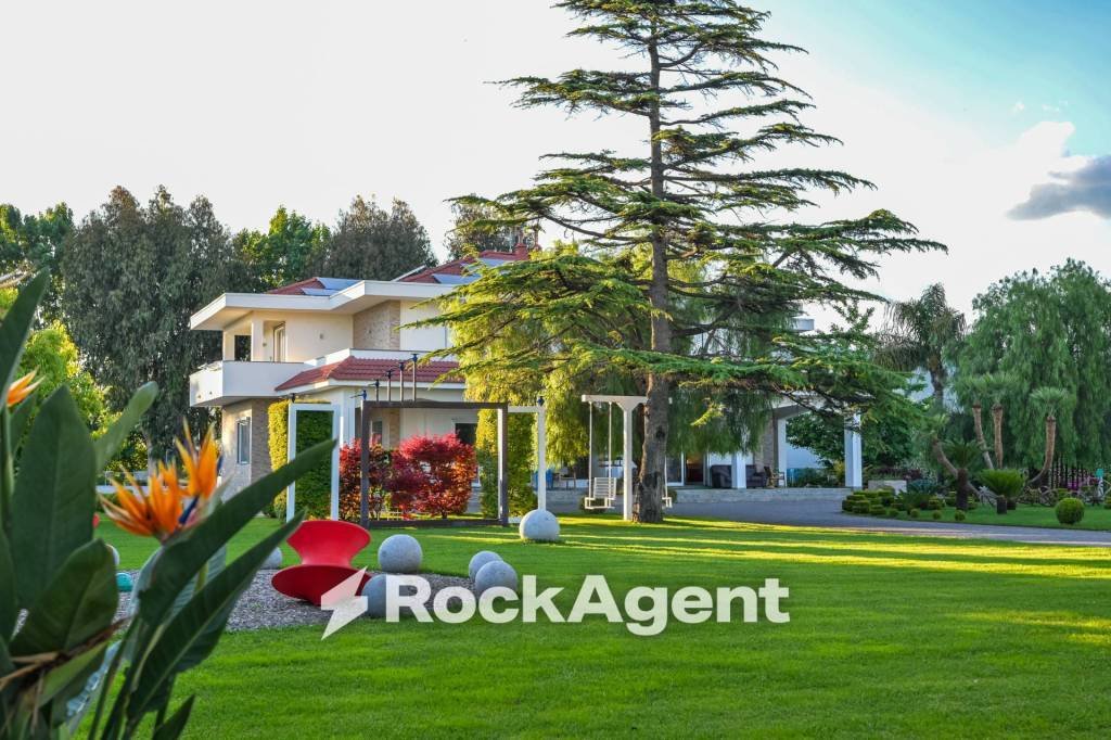 Villa in Pontecagnano, Campania, Italy 2 - 18507756
