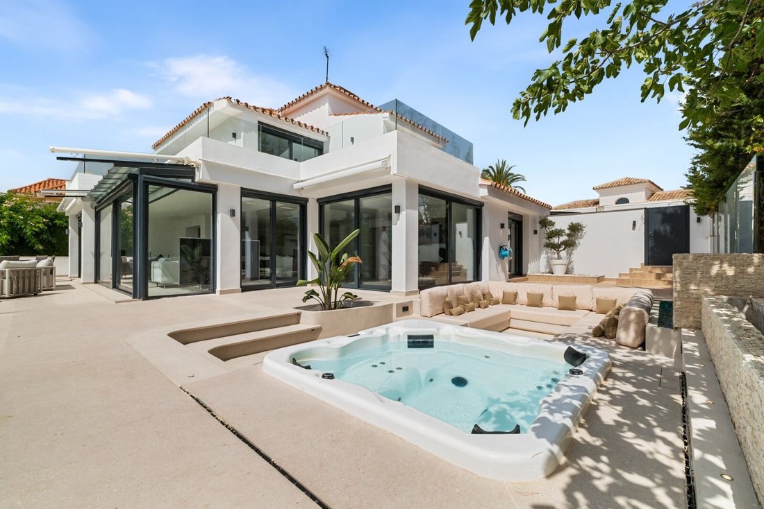Villa a Nueva Andalucía, Marbella, Spagna 1 - 18507694