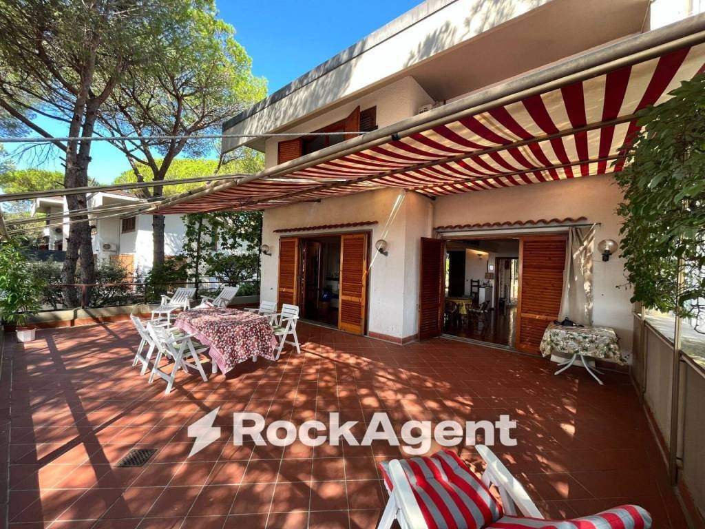 Villa in Livorno, Tuscany, Italy 4 - 18507463