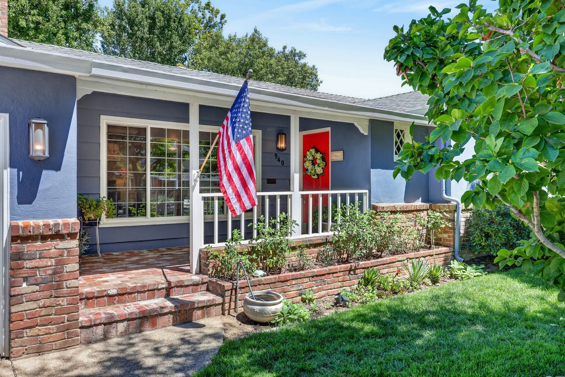 Sacramento, California, United States 4 - 18507342