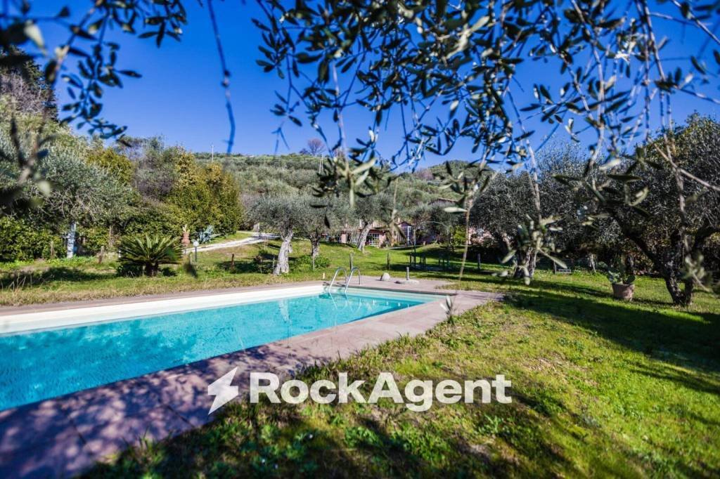 Villa in Montramito, Massarosa, Tuscany 2 - 18507628