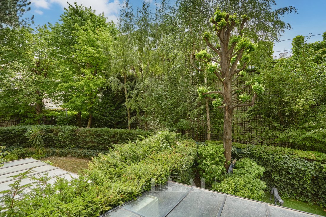 Apartment in Chaillot, Paris 16e Arrondissement, Paris 2 - 18507192