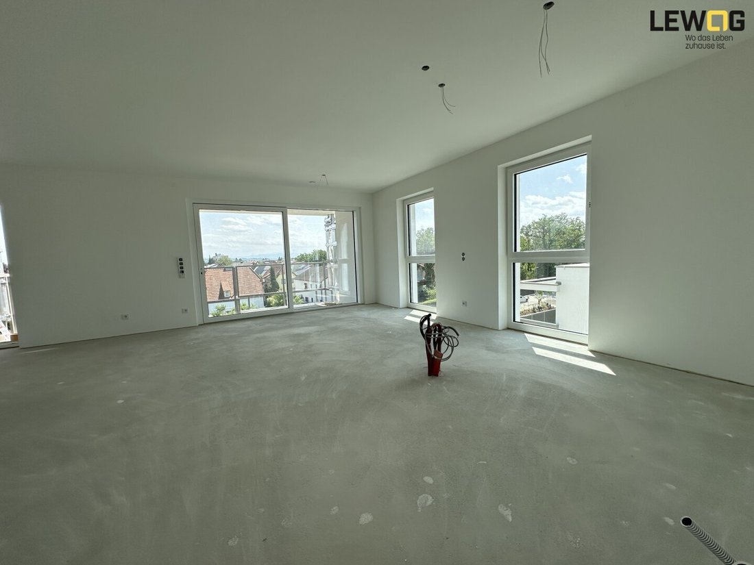Penthouse in Leonding, Upper Austria, Austria 1 - 16449648