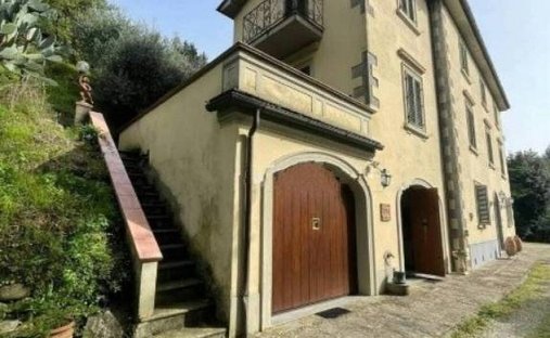 Villa in Zentrum, Pescia, Toskana 1