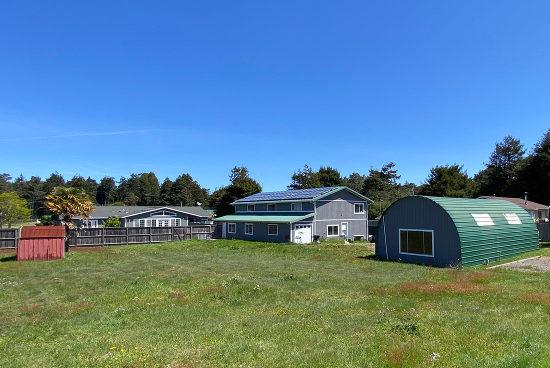 Apartment in Fort Bragg, California, United States 1 - 18507571