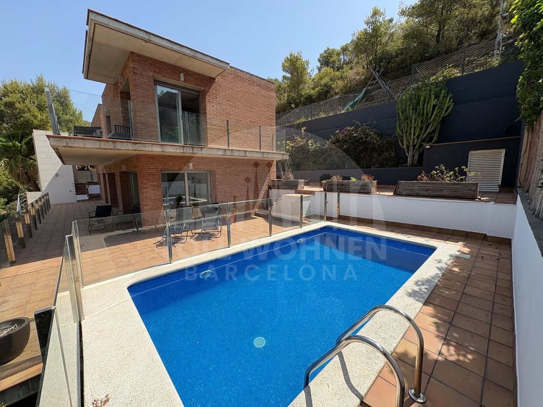 Villa in Sitges, Catalonia, Spain 1 - 18426226