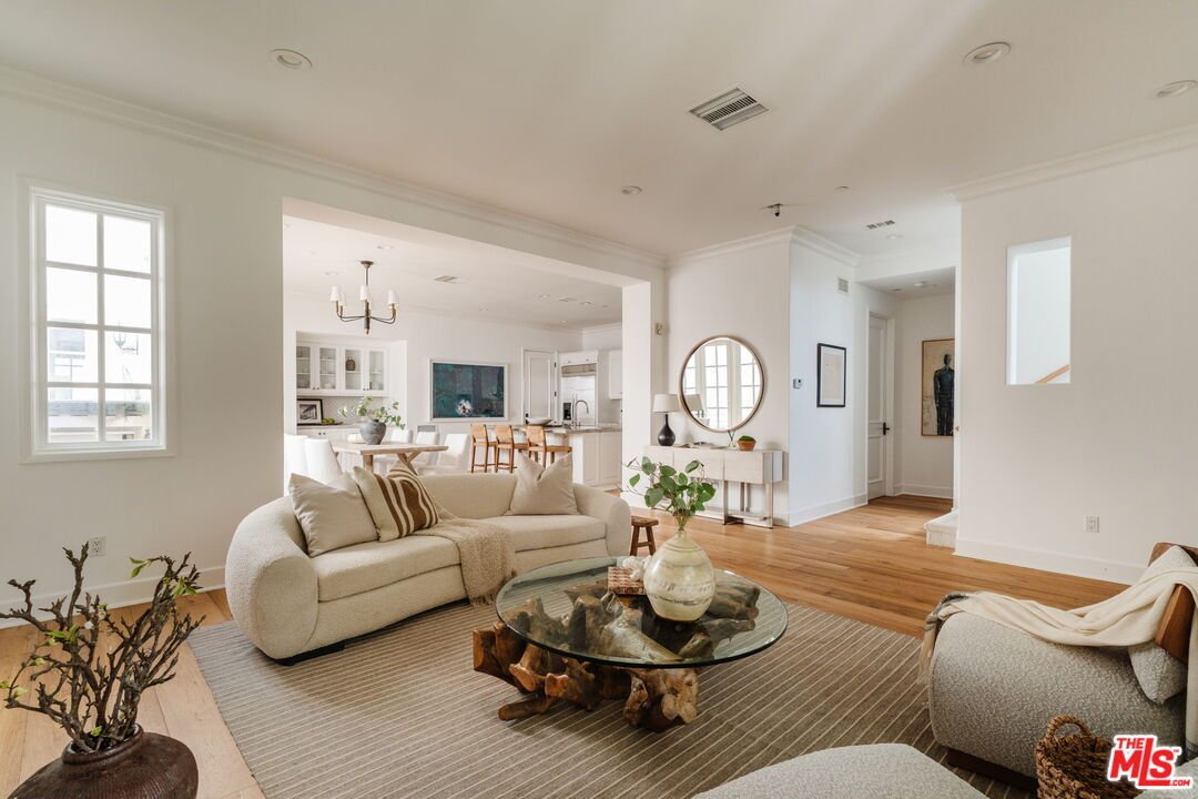 House in Los Angeles, California, United States 1 - 18454550
