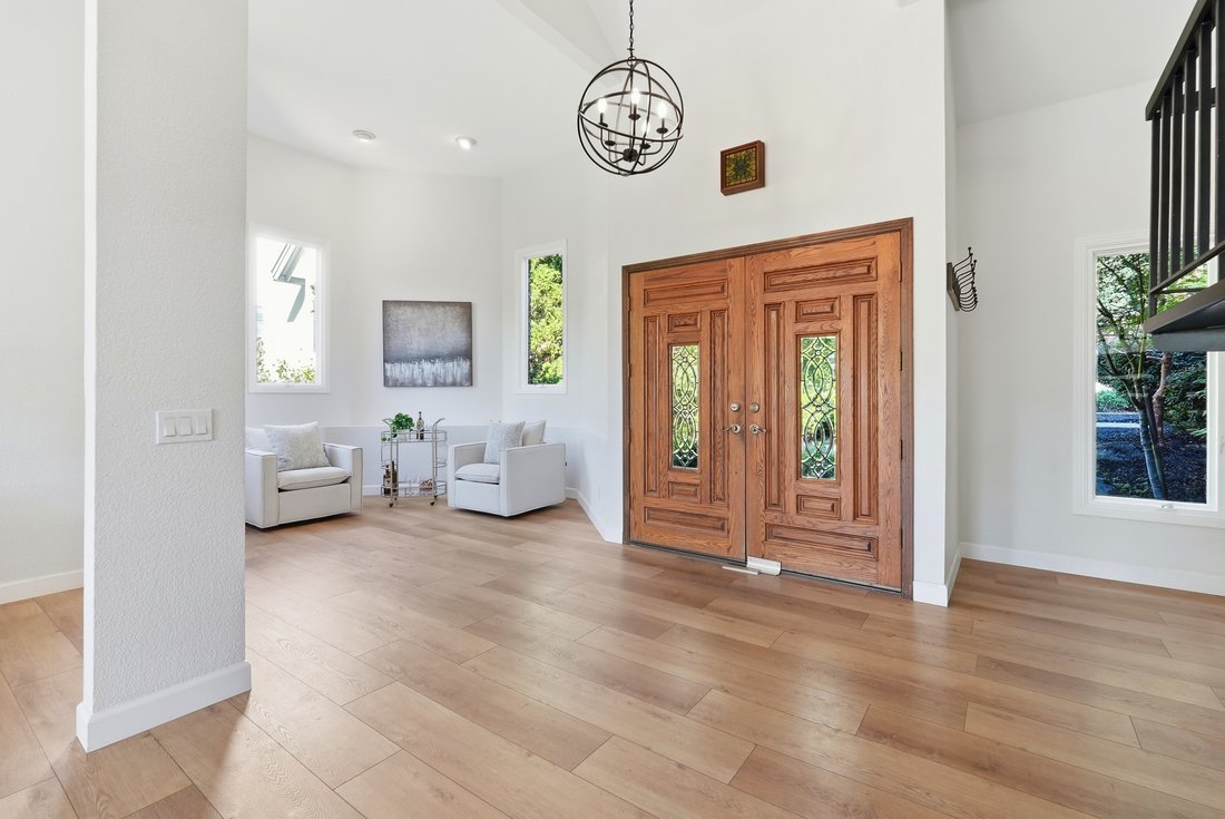 Fair Oaks, California, United States 4 - 18507349