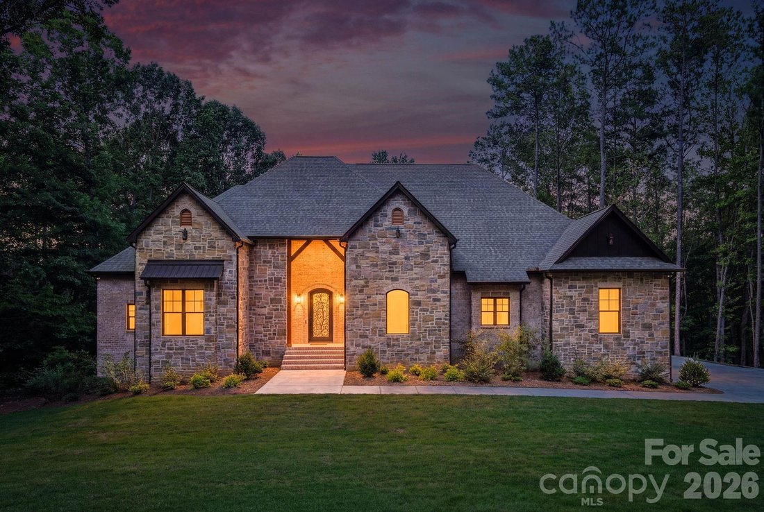 House in Denver, North Carolina, United States 1 - 18507614