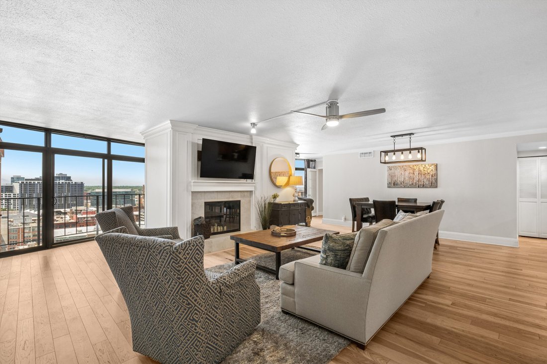 Condo in Denver, Colorado, United States 4 - 18507352