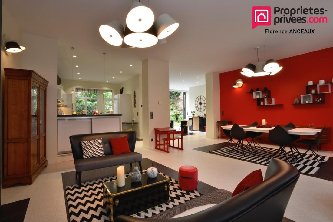 Villa in Saint-Quentin, Hauts-de-France, France 2 - 18507556