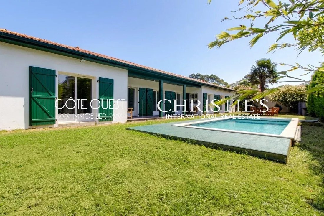 Villa a Bidart, Nuova Aquitania, Francia 1 - 18507649