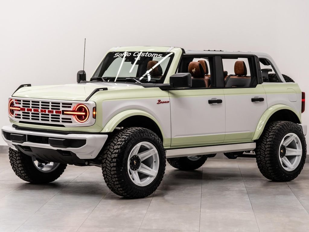 Ford Bronco 4X4 in Fort Lauderdale, FL, United States 2 - 18362207