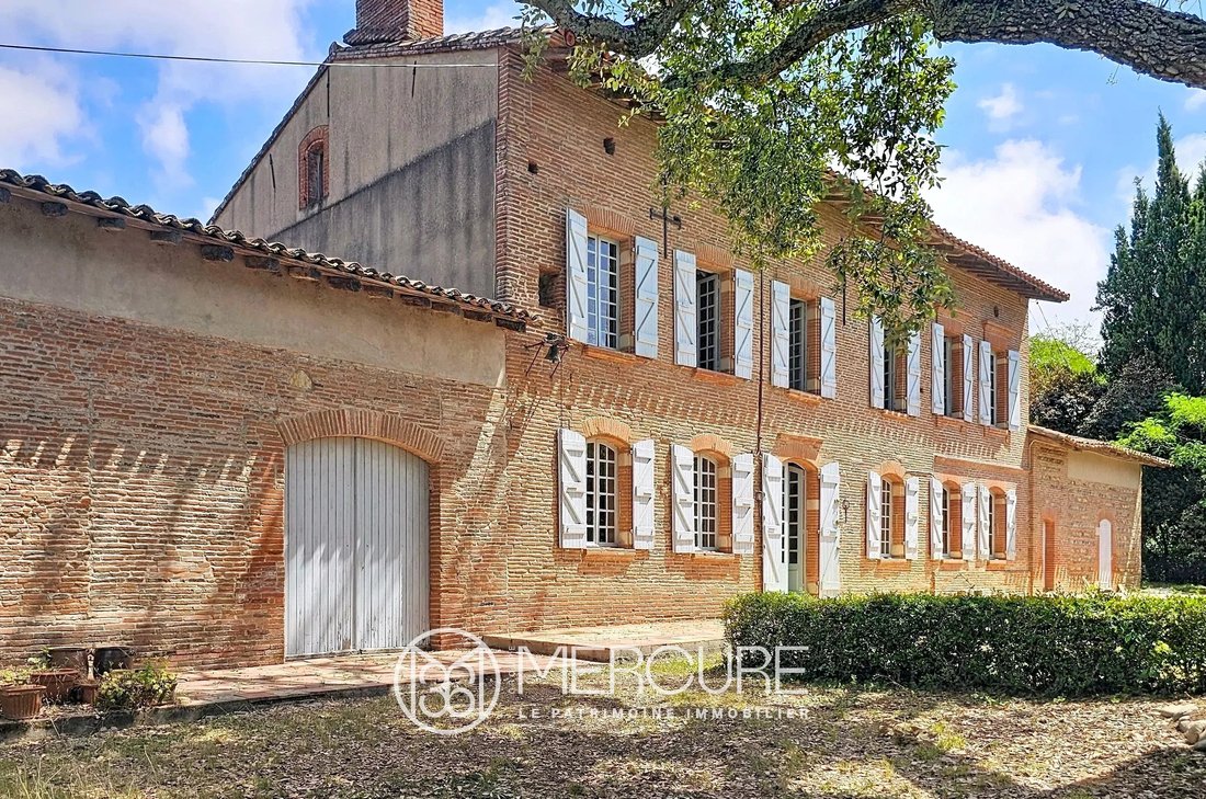 Domaine à Aureville, Occitanie, France 2 - 18345845