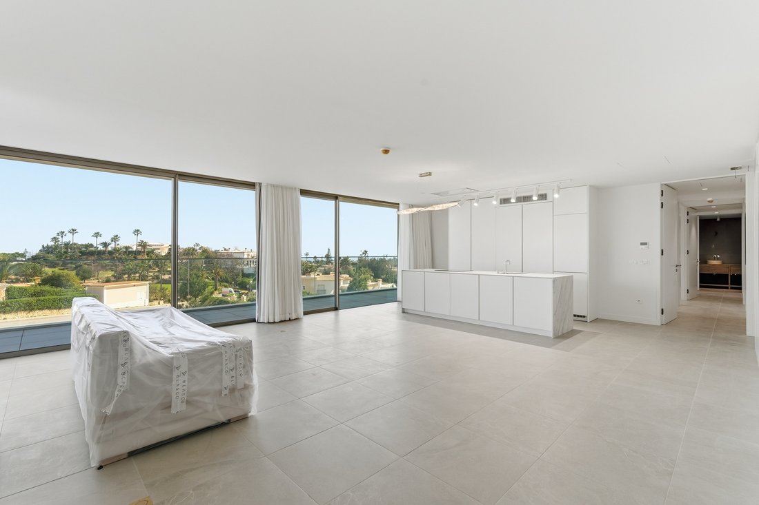 Apartment in Lagoa e Carvoeiro, Algarve, Portugal 5 - 18507341