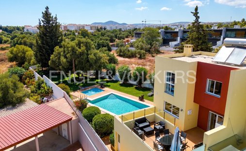 Villa in Almancil, Algarve, Portugal 1