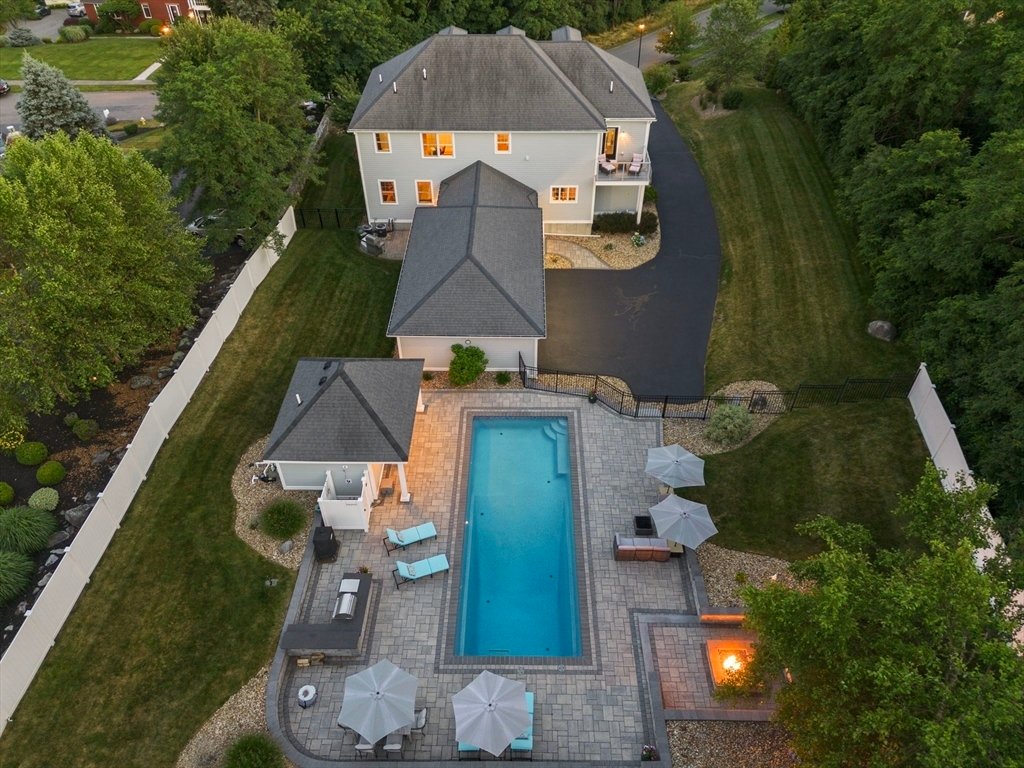 House in Danvers, Massachusetts, United States 3 - 18507315