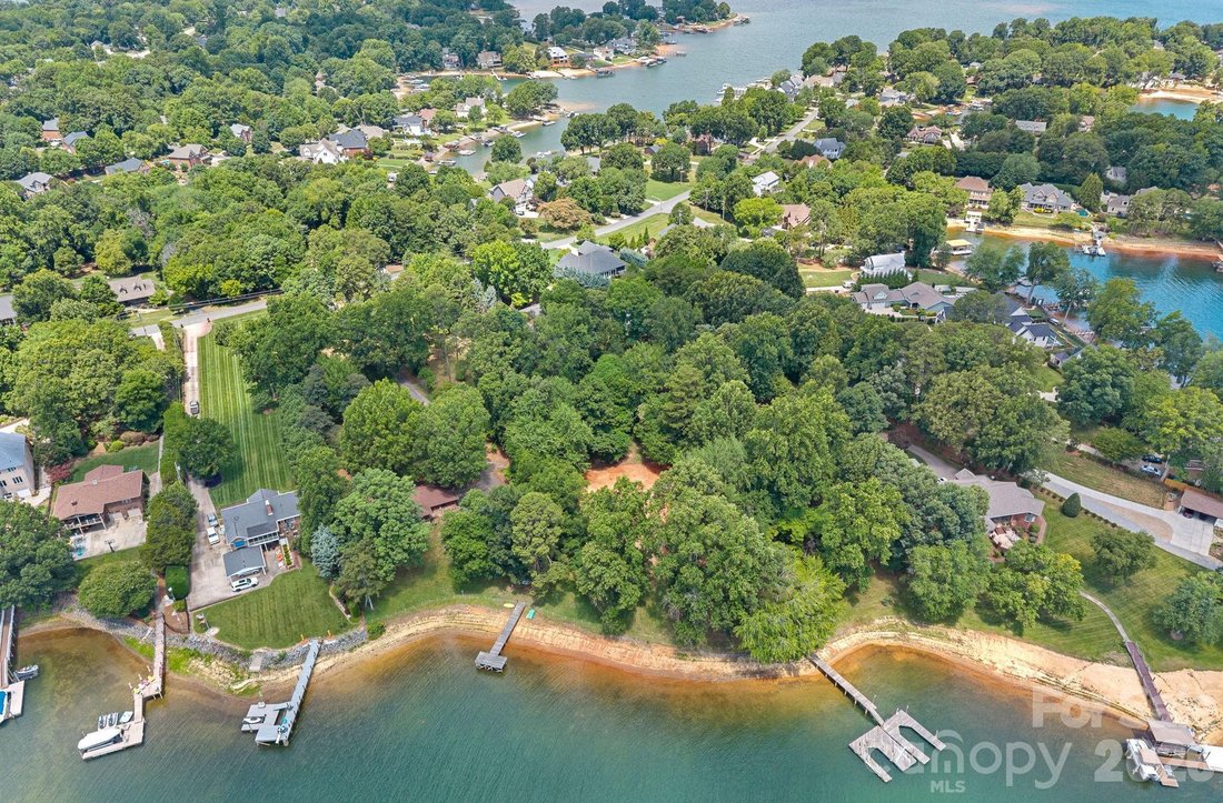 Land in Cornelius, North Carolina, United States 3 - 18507626