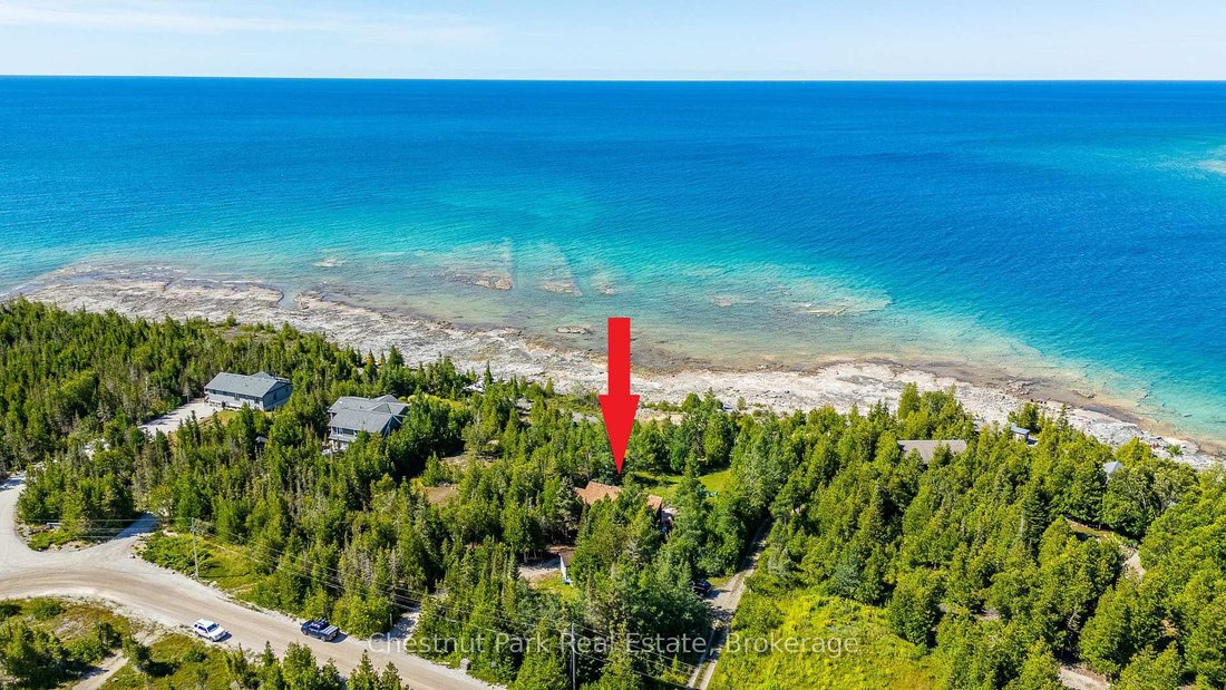 House in Tobermory, Ontario, Canada 2 - 17526986
