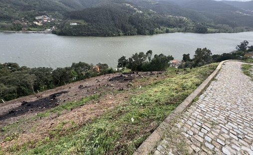Land in Sebolido, Distrikt Porto, Portugal 1