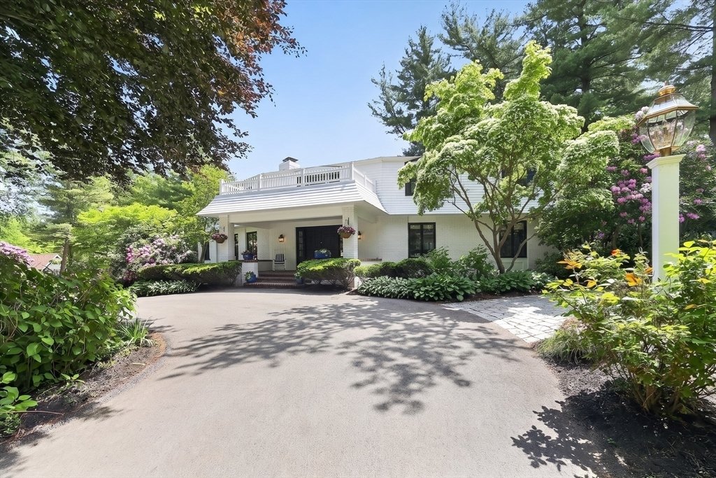 House in Hingham, Massachusetts, United States 2 - 18093048