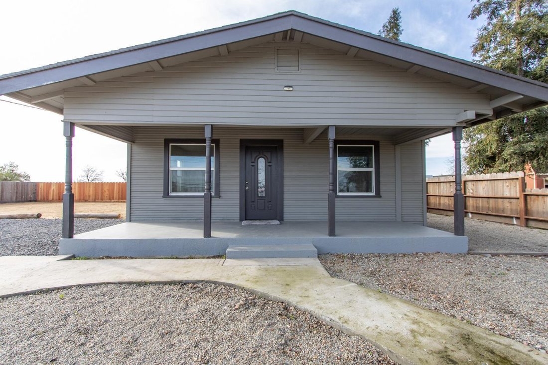 House in Turlock, California, United States 1 - 18492015