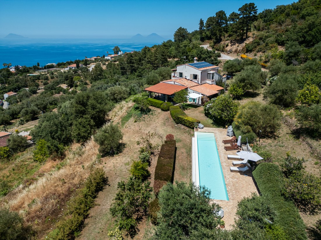 Villa in Capo d'Orlando, Sicily, Italy 3 - 18334579