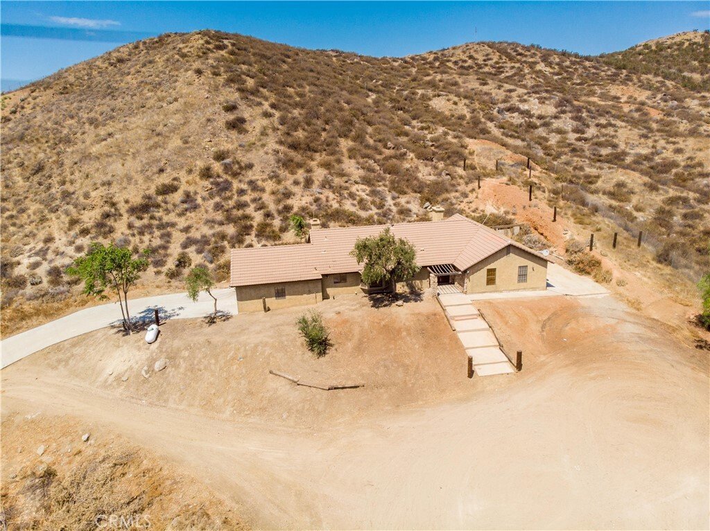 House in Perris, California, United States 5 - 18507798