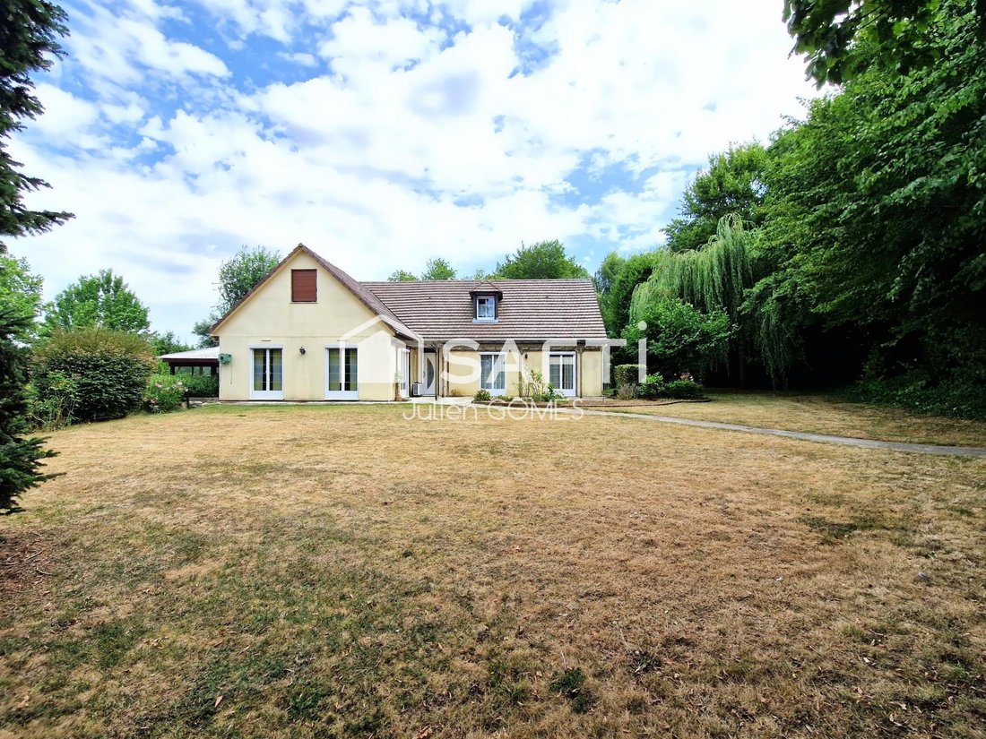 House in Plailly, Hauts-de-France, France 2 - 18508008