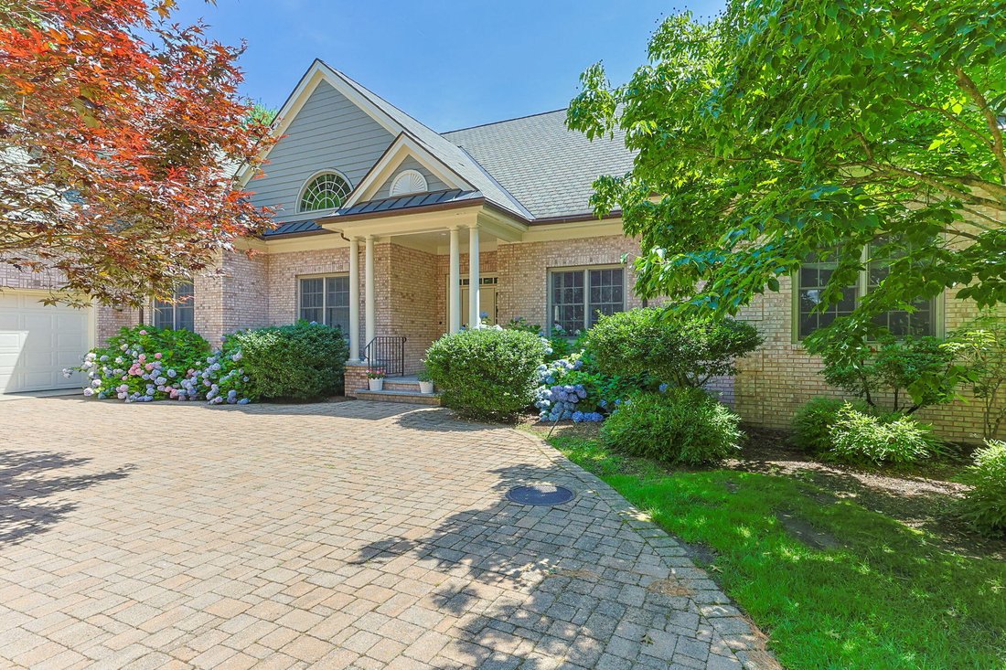 House in Barnstable, Massachusetts, United States 4 - 17725677