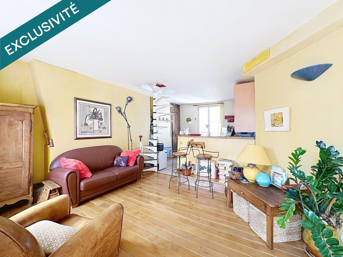 Apartment in Buttes Chaumont, Paris 19e Arrondissement, Paris 4 - 18508068