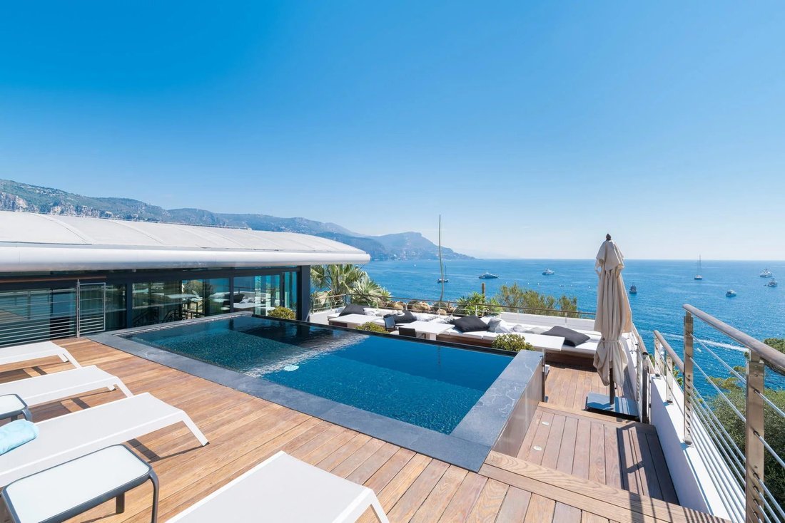 Villa in Saint-Jean-Cap-Ferrat, Provence-Alpes-Côte d'Azur, France 1 - 18507744