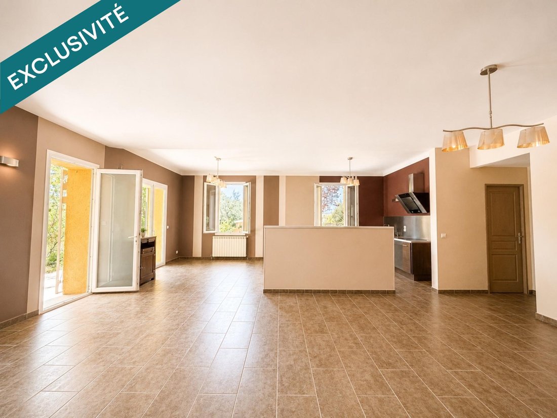 House in Coudoux, Provence-Alpes-Côte d'Azur, France 1 - 18508022