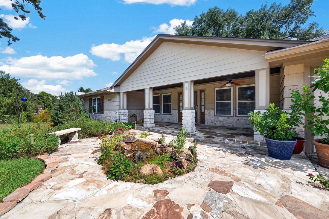 House in Houston, Texas, United States 1 - 18507943