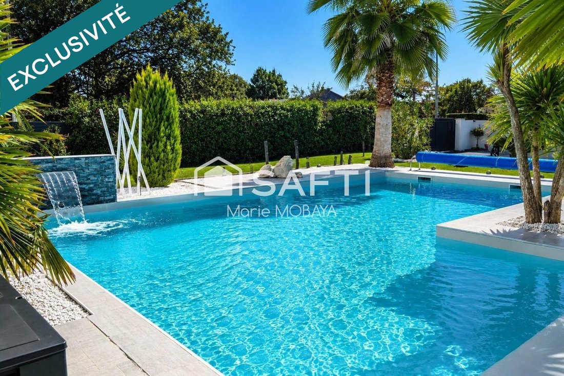 House in Saint-Genes-de-Fronsac, Nouvelle-Aquitaine, France 3 - 18508053