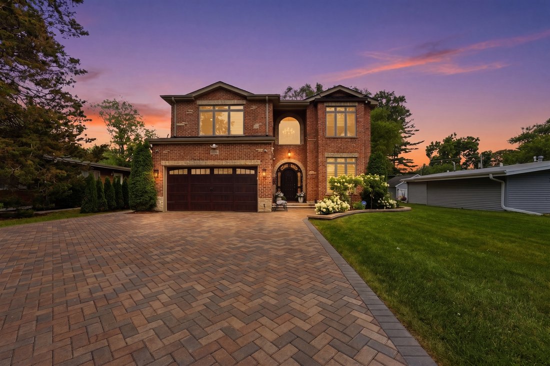 House in Glenview, Illinois, United States 2 - 18507858