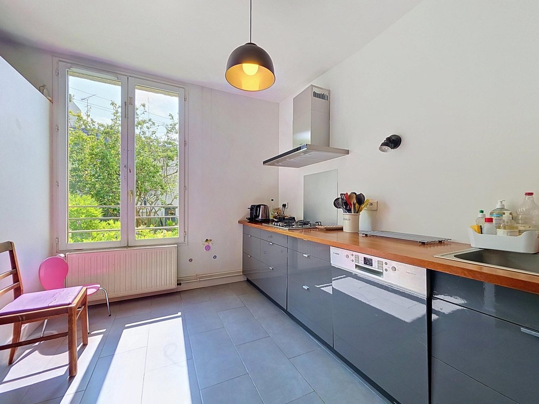 House in Les Lilas, Ile-de-France, France 5 - 18508054
