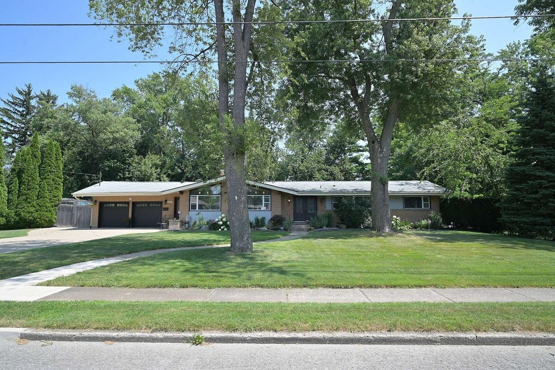 House in Niagara Falls, Ontario, Canada 1 - 18507957
