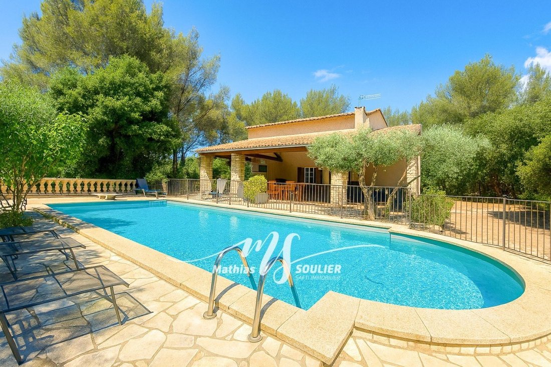 House in Grans, Provence-Alpes-Côte d'Azur, France 2 - 16267909