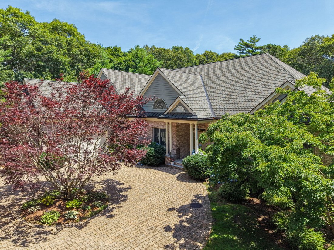 House in Barnstable, Massachusetts, United States 1 - 17725677