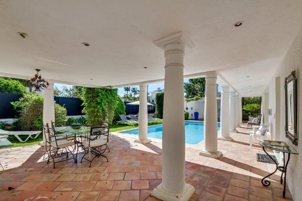 Villa in Antibes, Provence-Alpes-Côte d'Azur, France 5 - 18507731